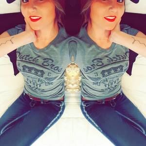 Meet your Posher, Erika