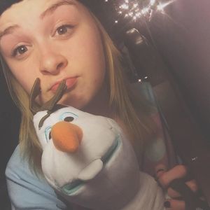 Meet your Posher, Madelynn