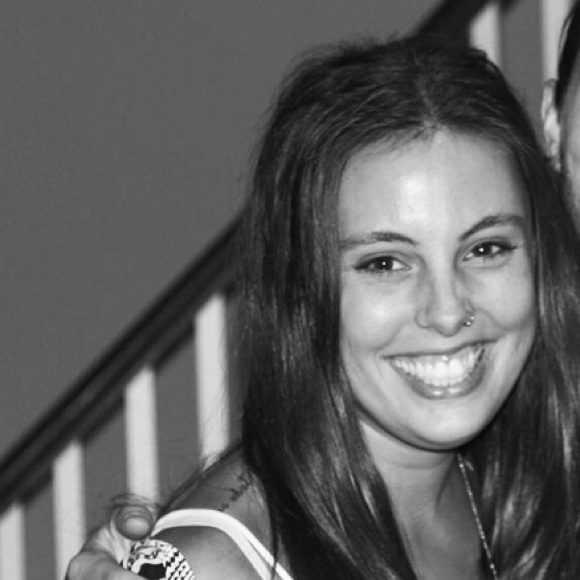 Meet your Posher, Caren - Picture 1 of 1