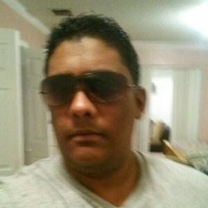 Meet your Posher, Carlos