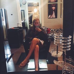 Meet your Posher, Caroline