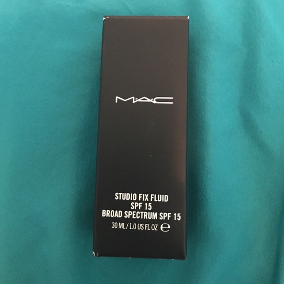 Mac studio fix foundation nc 15