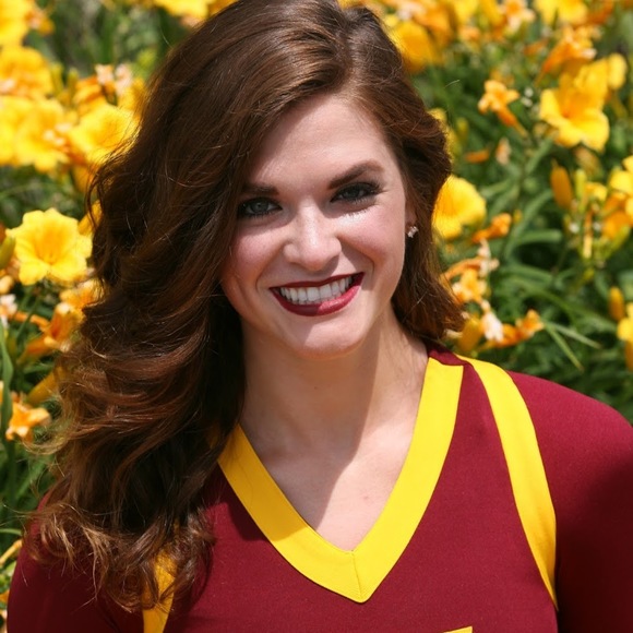 Meet your Posher, Veronica