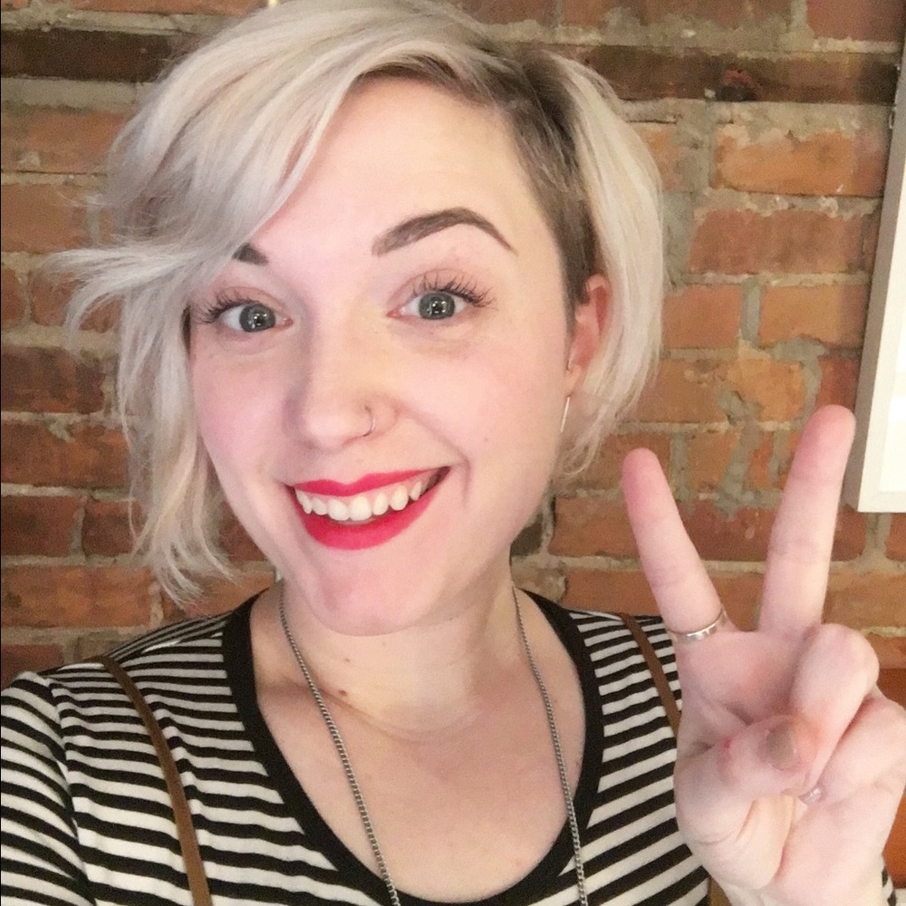 Meet your Posher, Catie