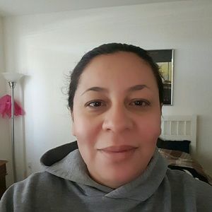 Meet your Posher, Alison