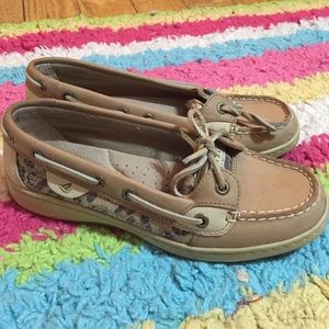 Sperry shoes