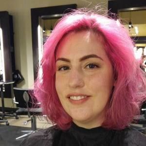 Meet your Posher, Christine