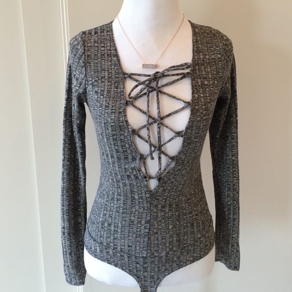 Sold out - Picture 3 of 3