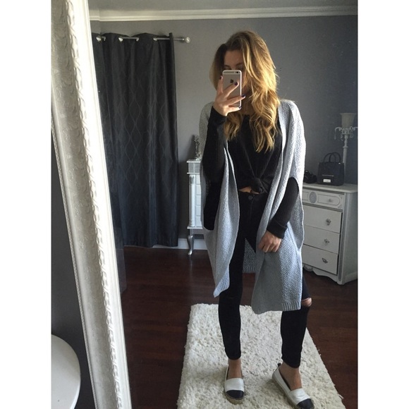 Light grey cape cardigan - Picture 2 of 4