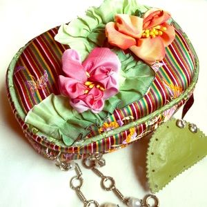 💠Gorgeous Jewelry Case💠