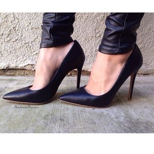 Cute Pointy Toe Pumps