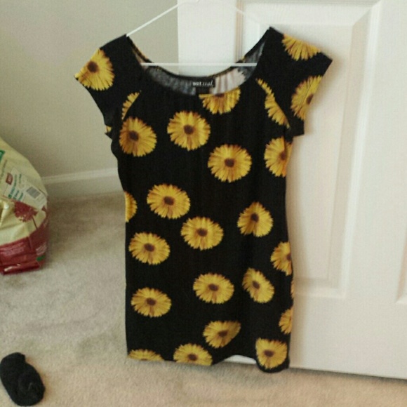 Sunflower body con dress