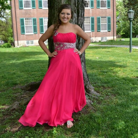 Prom Dress - Picture 2 of 2