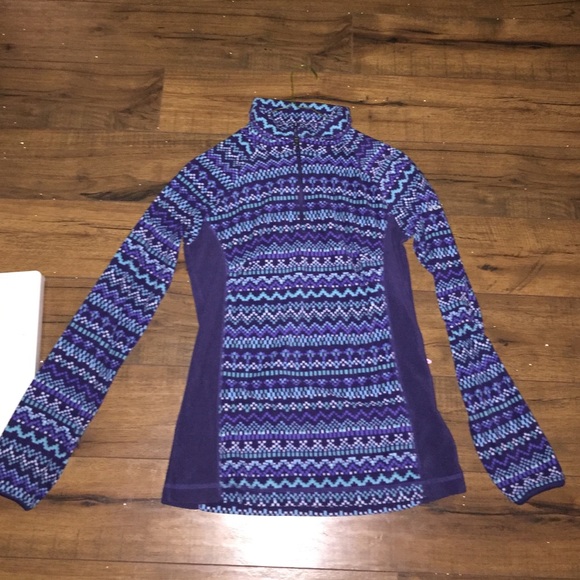 Cute Columbia pullover!