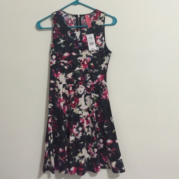 Eight Sixty Dresses & Skirts - Multicolored dress