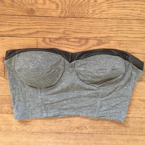 Gray padded Bebe crop top