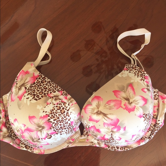 Victoria Secret plunge bra.