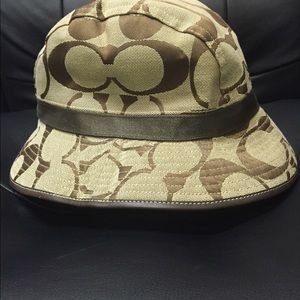 Coach bucket hat