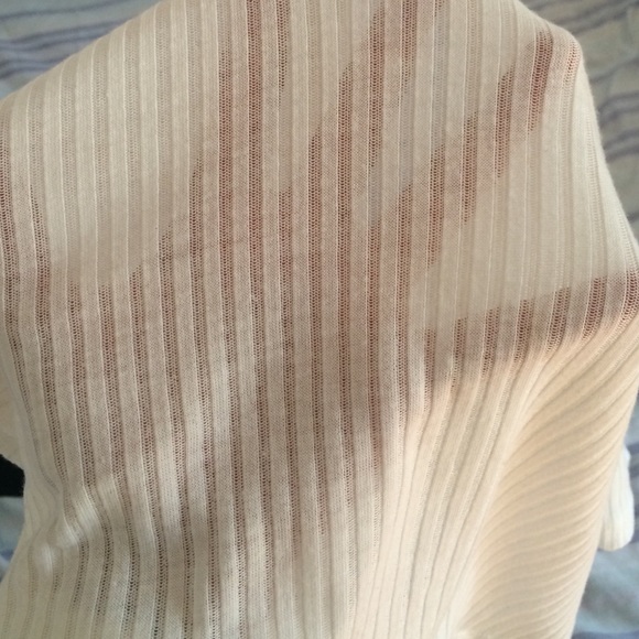 SOLD Forever 21 White Crop Top - Picture 3 of 4