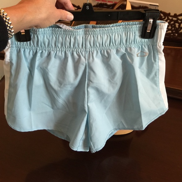 Oakley workout shorts!😍