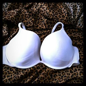 White 38F bra