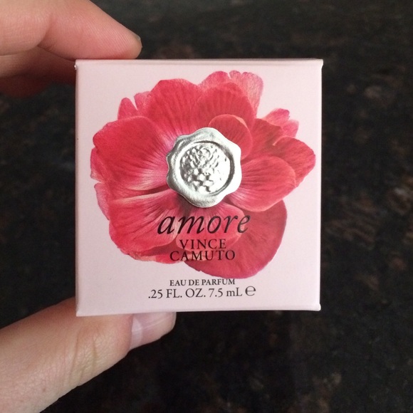 Vince Camuto Amore Eau De Parfum