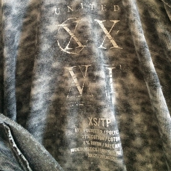 Aeropastle United Shirt - Picture 2 of 4