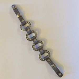 Silver snap on bracelet