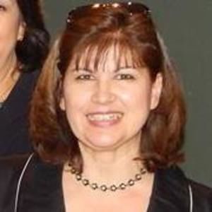 Meet your Posher, Lindy