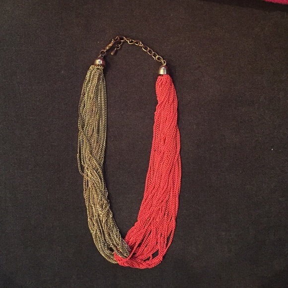 LIMITED TIME PRICE DROP Statement necklace