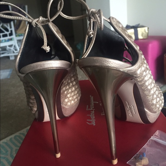 Salvatore Ferragamo Stilettos- Unique - Picture 3 of 4