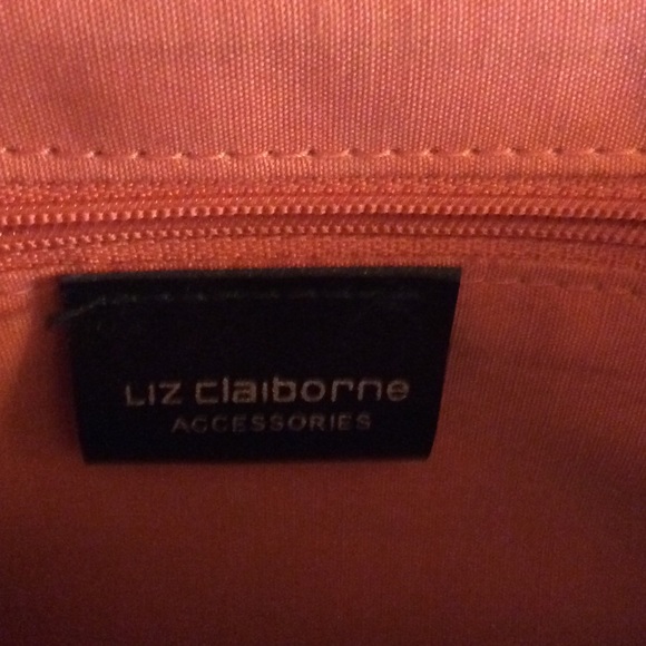 Purse - Picture 2 of 2