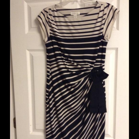 Black and Tan cap sleeve dress
