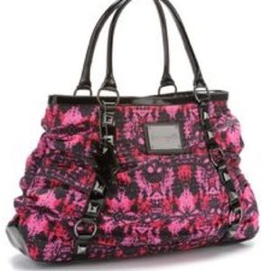 🌻[23] Betsey Johnson Pink Skulls Purse