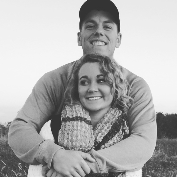 Meet your Posher, Haley - Picture 1 of 1