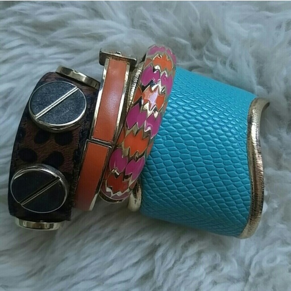 Bracelet bundle.. - Picture 2 of 3