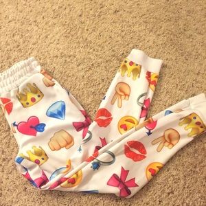 👊🏽💋🎀Emoji sweats💘😬💎