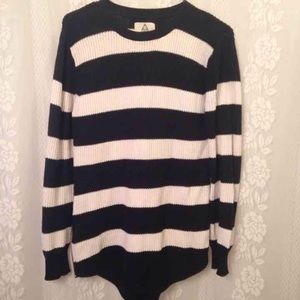 UNIF Black and White Side Zip Sweater