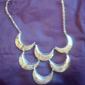 pretty silver tone necklace