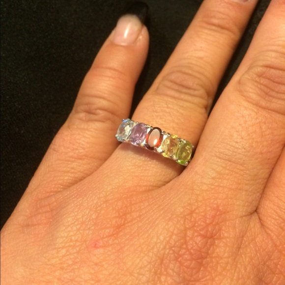 Beautiful gemstone ring