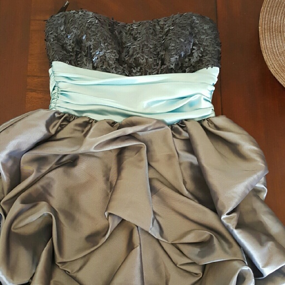Short, strapless homecoming dress!