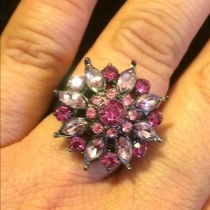 Sunburst flower ring