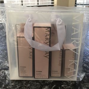 Mary Kay TimeWise Miracle Set