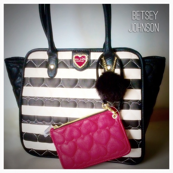 Betsey Johnson Handbags - NEW! Betsey Johnson Quilted Winged Tote w/Wristlet