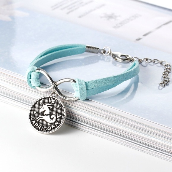 CAPRICORN INFINITY BRACELET