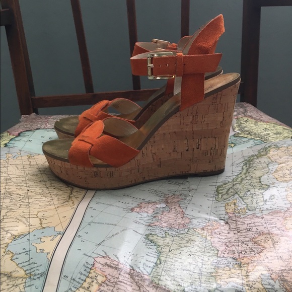 Michael Kors Tangerine Wedges - Picture 2 of 4