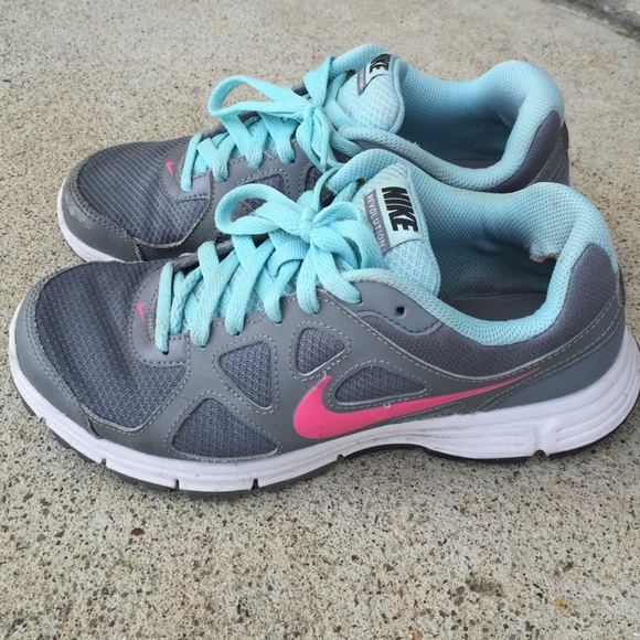 Nike Shoes - Nike Revolution Althetic Shoes