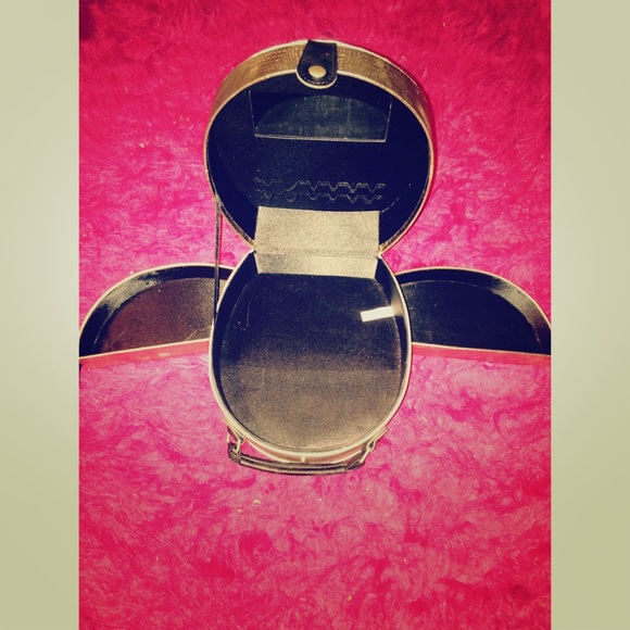 ULTA MAKEUP HOLDER💅🏼💄