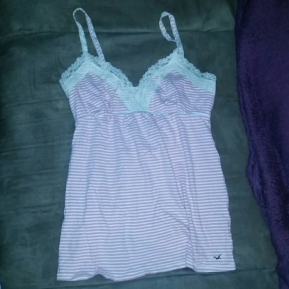 Cute hollister tank