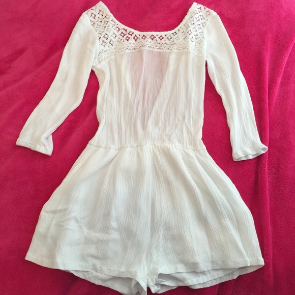 Forever 21 Pants - White Lacy Romper